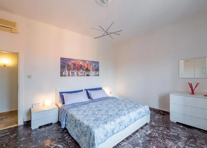 Guesthost - Ospedale Sant'orsola Pizzardi White Apartamento Bolonha