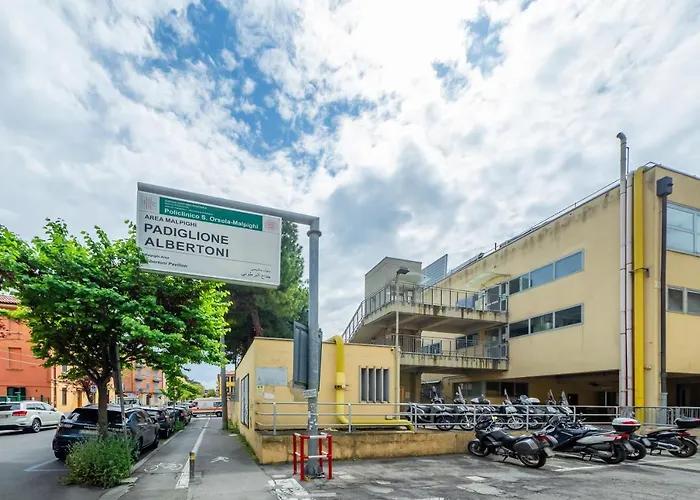 Apartamento Guesthost - Ospedale Sant'orsola Pizzardi White Bolonha