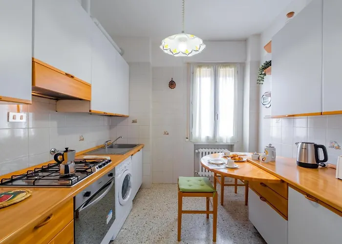 Guesthost - Ospedale Sant'orsola Pizzardi White Appartement