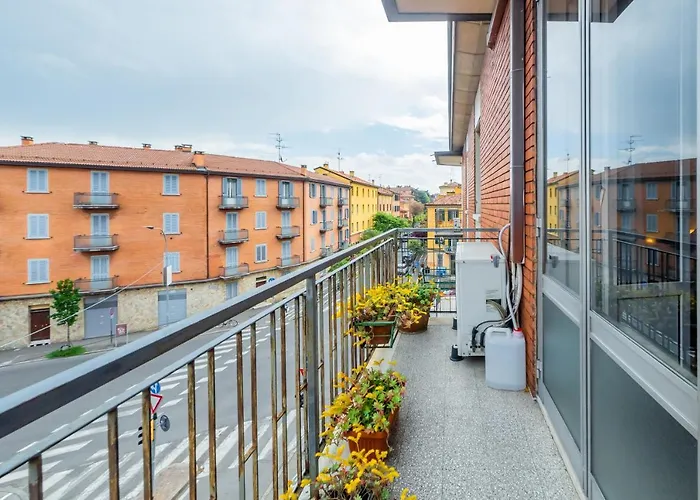 Guesthost - Ospedale Sant'orsola Pizzardi White Appartement Bologne