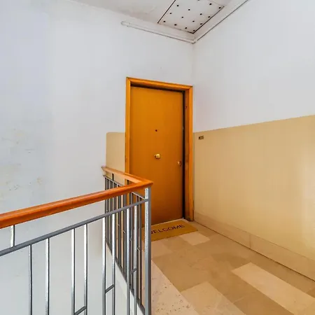 Ospedale Sant'orsola Pizzardi White Apartman *